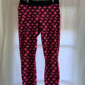 🌸 Nike Pink and Black Dri-Fit Leggings Size Medium